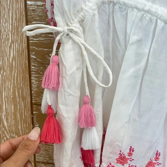 TAJ by Sabrina Crippa White and Pink Embellished Tunic with 3/4 Sleeves